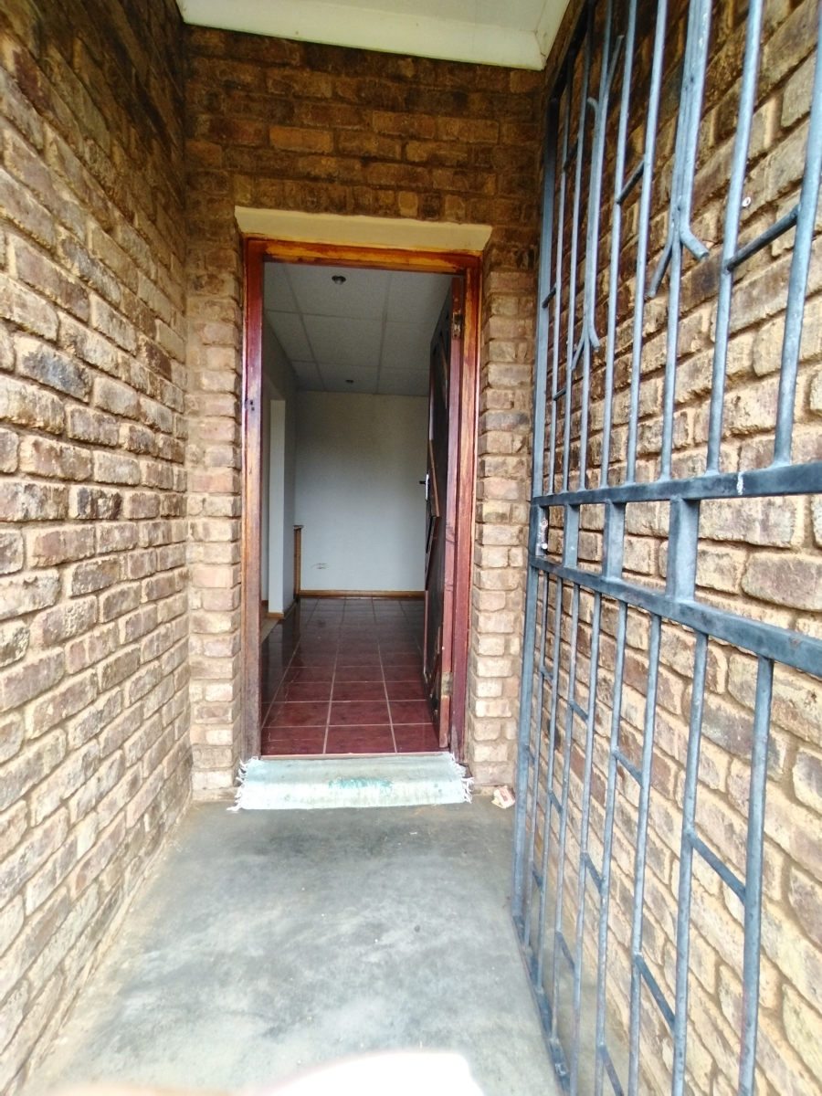 3 Bedroom Property for Sale in Warrenton Northern Cape